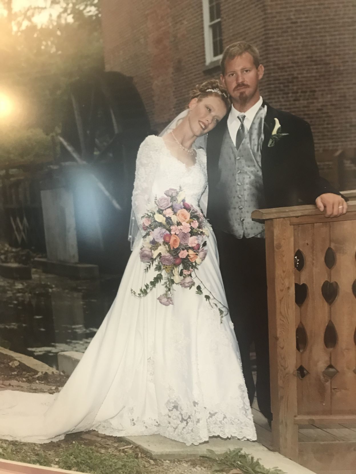 Kelly and Ralph celebrate 15 years of wedded bliss
